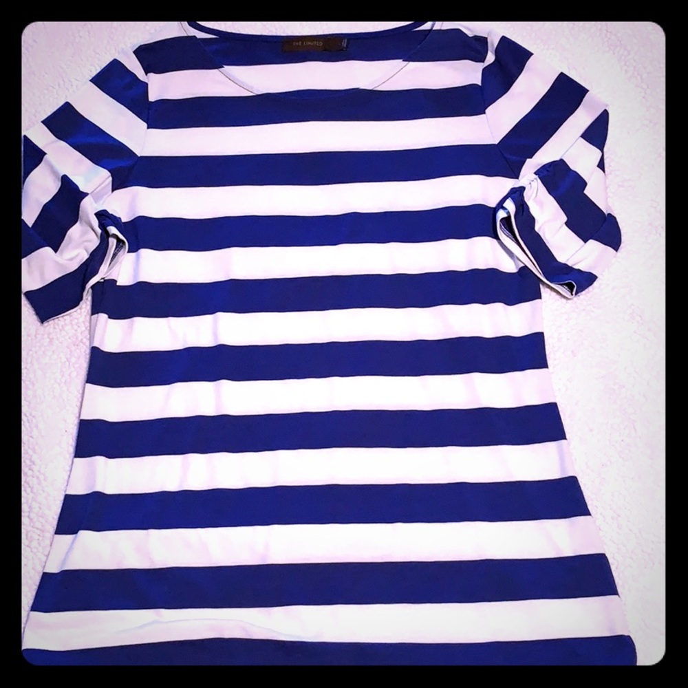 The Limited top, size L